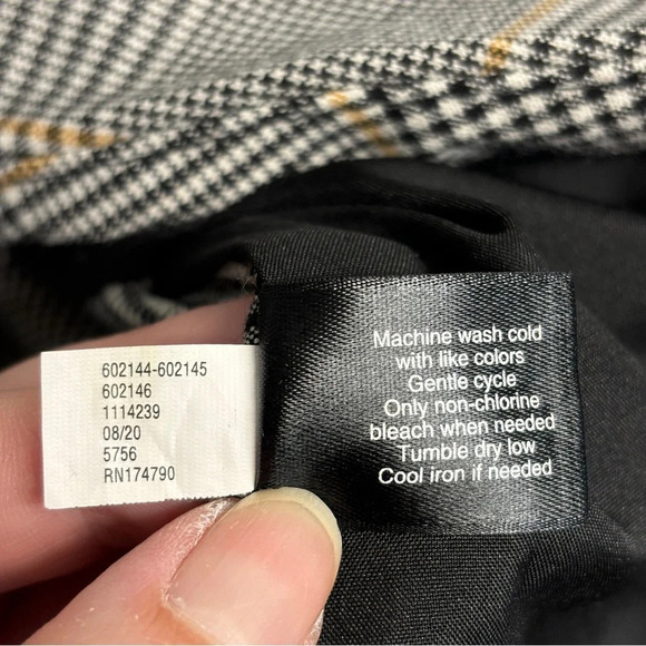 Lane Bryant Plus Size Double Breasted Blazer in Bastille Plaid Check size 14 - Picture 10 of 13